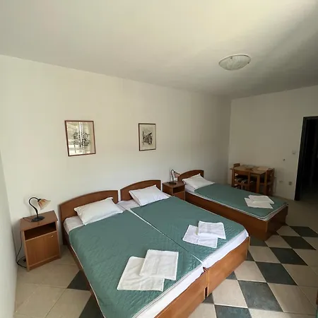 Renome Apartment Petrovac Exterior photo